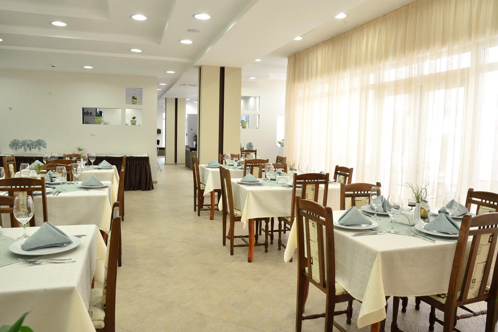 Glicinia Hotel Zlatni pjasătsi Eksteriør bilde