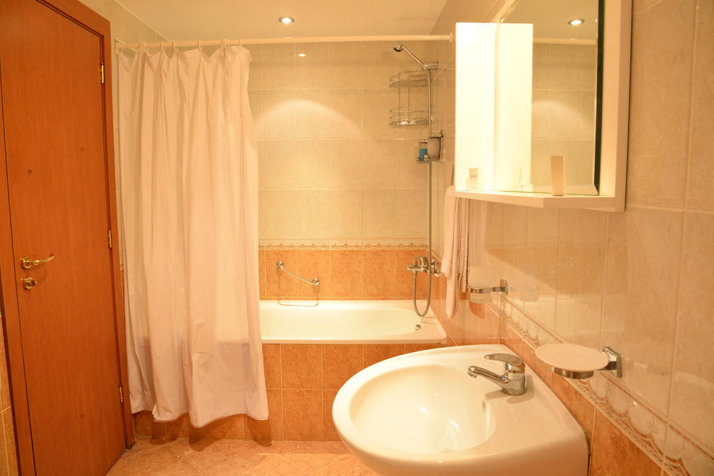 Glicinia Hotel Zlatni pjasătsi Eksteriør bilde
